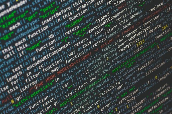 What Technological Advances Are Revolutionizing the UK Computing Sector?